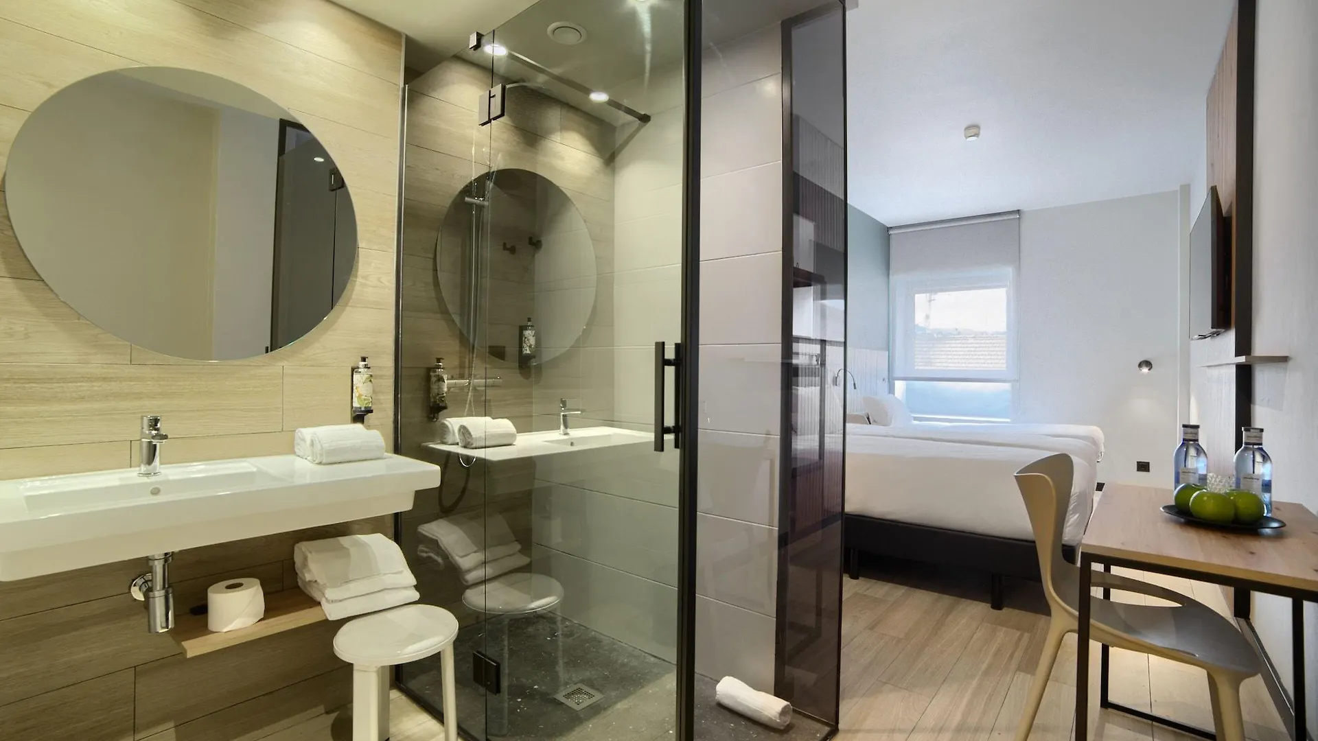 Voco Bilbao - City By Ihg 3*,