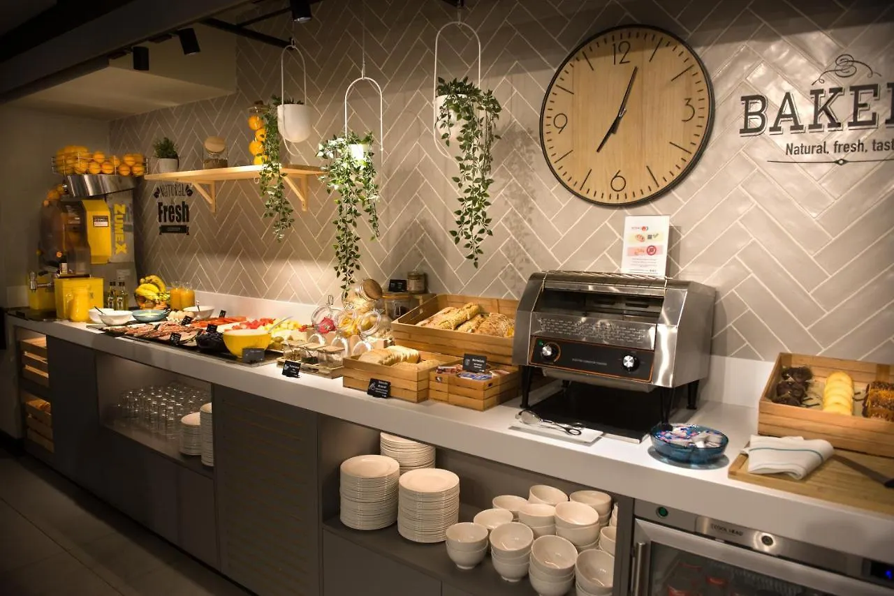 Voco Bilbao - City By Ihg 3*,
